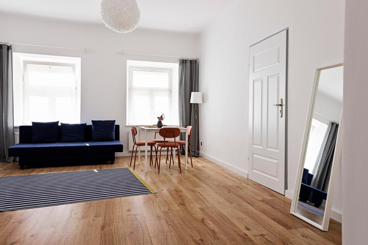 Apartment Krakowskie Przedmiescie Nr 9